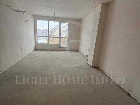 Двустаен апартамент в Пловдив, Христо Смирненски - 81 кв.м за 1297 €/кв.м - Снимка #1