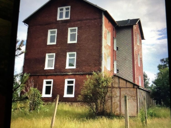 Къща в с. Садово, Област Варна - 288 кв.м за 1 €/кв.м - Снимка #1