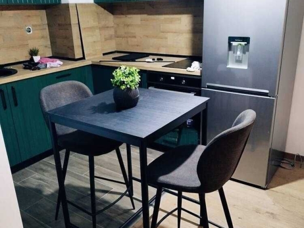 Дава се под наем Двустаен апартамент в Бургас, Меден рудник - зона А - 67 кв.м за 375 € - Снимка #1