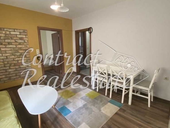 Дава се под наем Двустаен апартамент в Варна, Цветен квартал - 50 кв.м за 367.2 € - Снимка #1