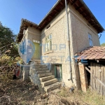 Къща в с. Сломер, Област Велико Търново - 80 кв.м за 83 €/кв.м - Снимка #1