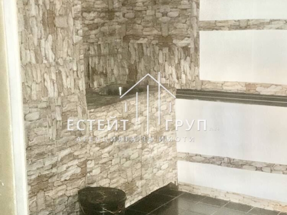 Дава се под наем Магазин в Варна, Център - 20 кв.м за 178.5 € - Снимка #1