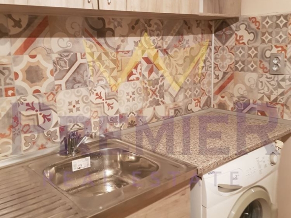 Тристаен апартамент в Варна, Лятно кино Тракия - 86 кв.м за 1919 €/кв.м - Снимка #1