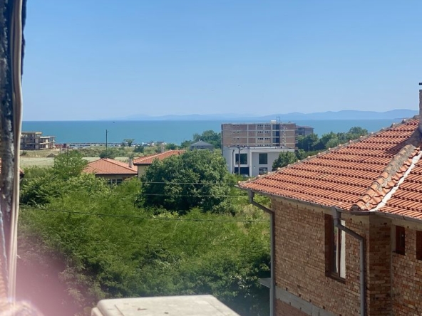 Етаж от къща в Ахелой - 200 кв.м за 375 €/кв.м - Снимка #1