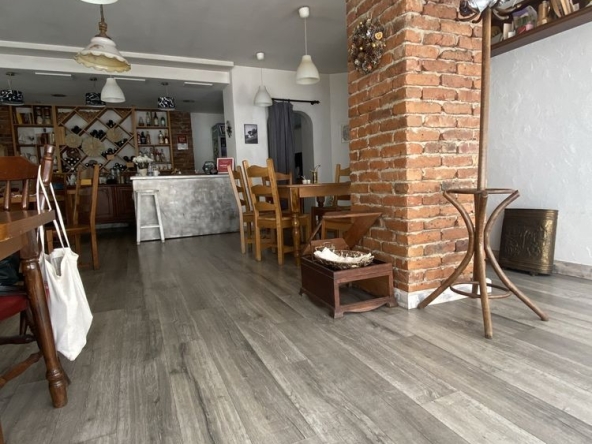 Заведение в Ботевград - 100 кв.м за 250 €/кв.м - Снимка #1