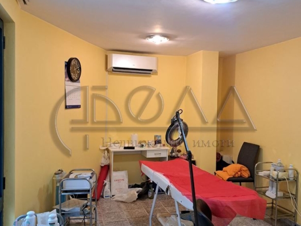 Дава се под наем Офис в София, Борово - 42 кв.м за 400 € - Снимка #1