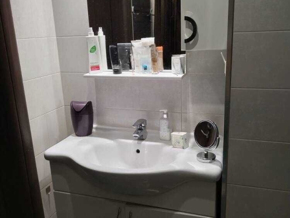 Дава се под наем Тристаен апартамент в Бургас, Сарафово - 110 кв.м за 625 € - Снимка #1