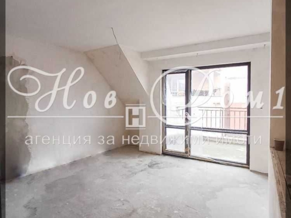 Двустаен апартамент в Варна, Колхозен пазар - 80 кв.м за 863 €/кв.м - Снимка #1