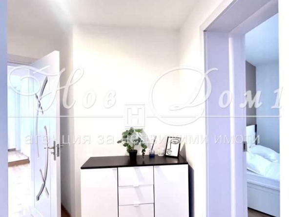 Тристаен апартамент в Варна, Колхозен пазар - 120 кв.м за 1465 €/кв.м - Снимка #1