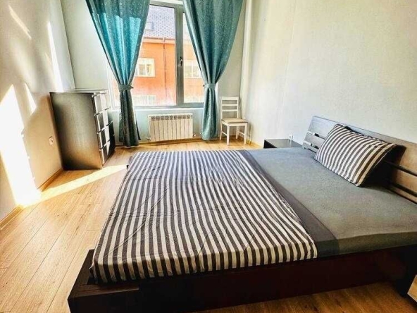 Дава се под наем Двустаен апартамент в София, Манастирски ливади - 80 кв.м за 700 € - Снимка #1