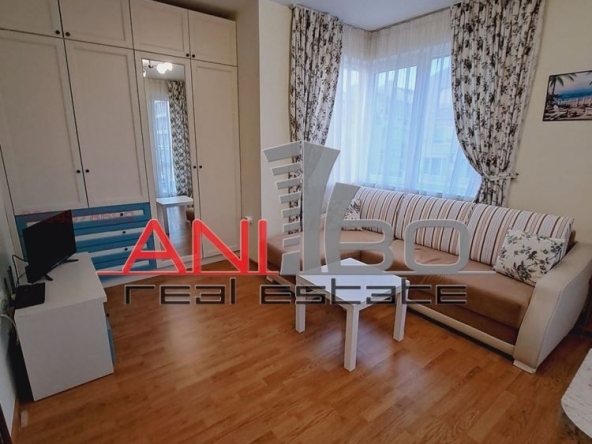 Дава се под наем Едностаен апартамент в Варна, Цветен квартал - 36 кв.м за 325 € - Снимка #1