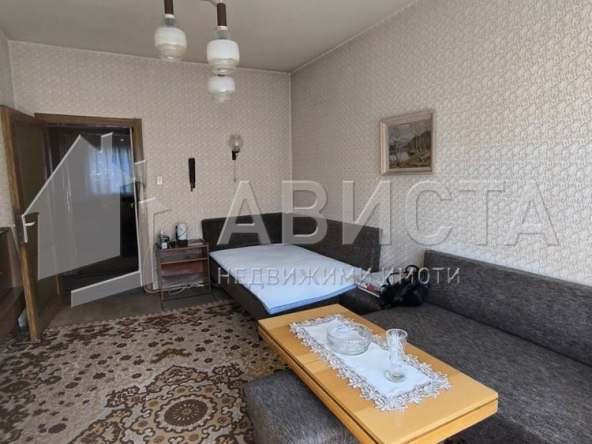 Двустаен апартамент в София, Борово - 60 кв.м за 2230 €/кв.м - Снимка #1