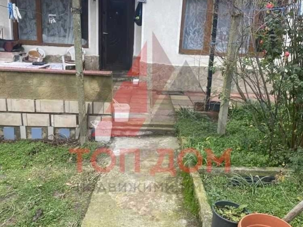 Къща в с. Бенковски, Област Варна - 655 кв.м за 130 €/кв.м - Снимка #1