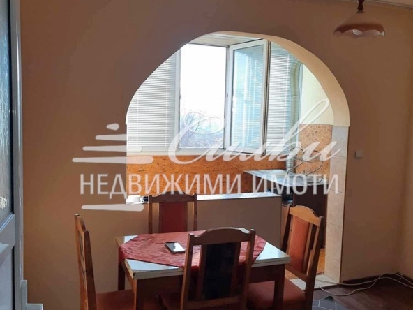 Дава се под наем Едностаен апартамент в Шумен, 5-ти полк - 43 кв.м за 229.5 € - Снимка #1