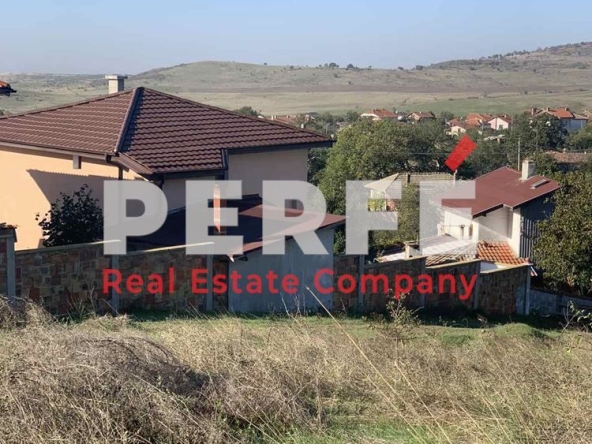 Парцел в с. Изворище, Област Бургас - 1000 кв.м за 28 €/кв.м - Снимка #1