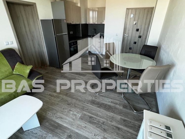 Дава се под наем Тристаен апартамент в София, Люлин 2 - 100 кв.м за 620 € - Снимка #1