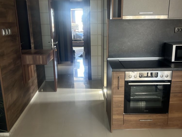 Дава се под наем Едностаен апартамент в с. Иваново, Област Шумен - 65 кв.м за 408 € - Снимка #1