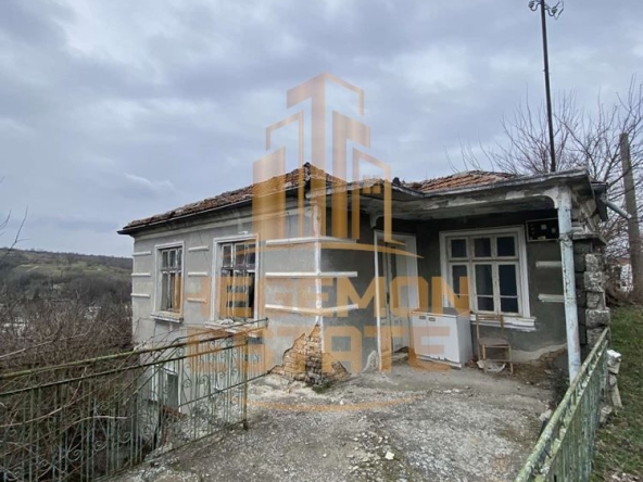 Къща в с. Константиново, Област Варна - 110 кв.м за 422 €/кв.м - Снимка #1