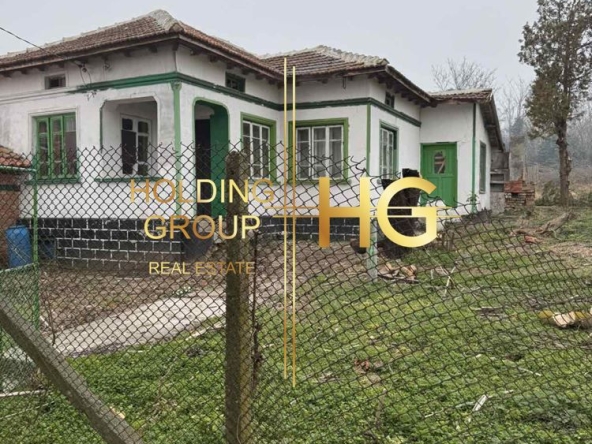 Къща в с. Росен, Област Добрич - 171 кв.м за 146 €/кв.м - Снимка #1