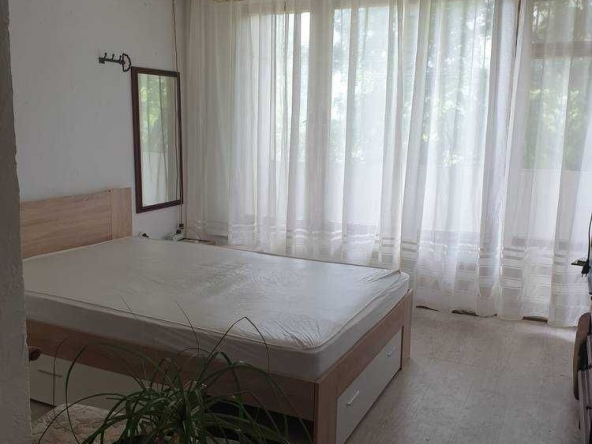 Дава се под наем Едностаен апартамент в Пловдив, Тракия - 48 кв.м за 160 € - Снимка #1