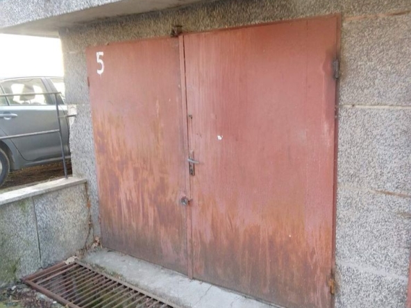 Дава се под наем Гараж / Паркомясто в София, Надежда 2 - 14 кв.м за 102 € - Снимка #1