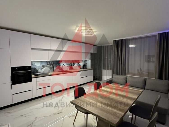 Дава се под наем Четиристаен апартамент в Варна, Възраждане 1 - 110 кв.м за 714 € - Снимка #1