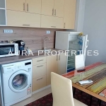 Дава се под наем Двустаен апартамент в Разград, Център - 80 кв.м за 255 € - Снимка #1