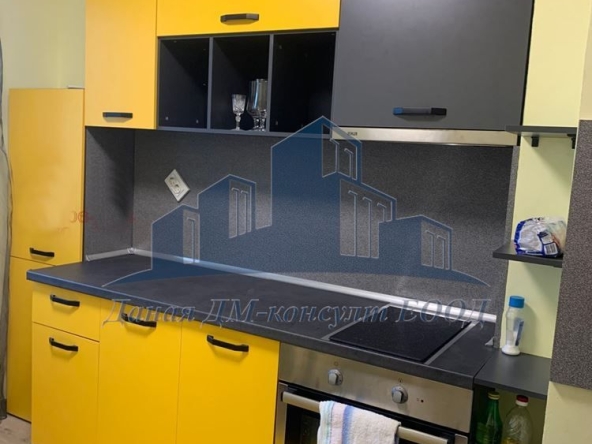 Двустаен апартамент в Шумен, Херсон - 61 кв.м за 1965 €/кв.м - Снимка #1