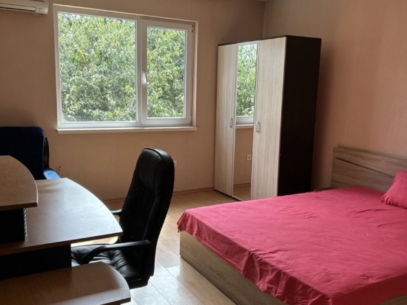 Дава се под наем Тристаен апартамент в Варна, Левски - 65 кв.м за 510 € - Снимка #1