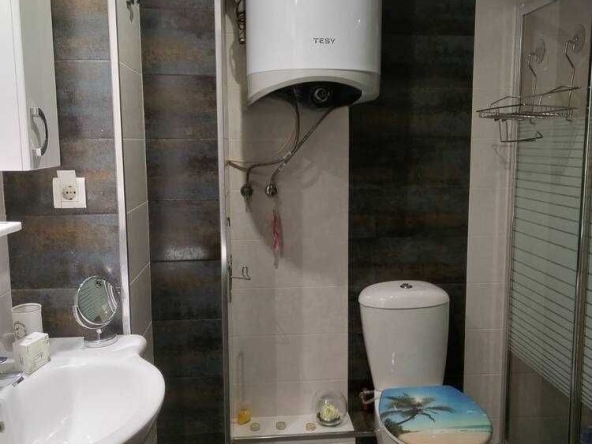 Дава се под наем Тристаен апартамент в Бургас, Сарафово - 110 кв.м за 625 € - Снимка #1