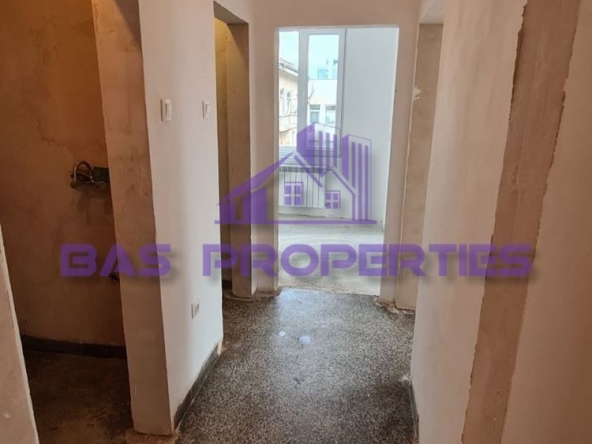 Тристаен апартамент в София, Център - 84 кв.м за 2798 €/кв.м - Снимка #1