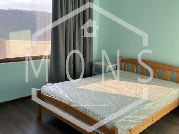 Дава се под наем Двустаен апартамент в Велико Търново, Център - 65 кв.м за 306 € - Снимка #1