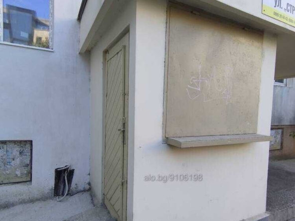 Дава се под наем Офис в Варна, Лятно кино Тракия - 10 кв.м за 40.8 € - Снимка #1