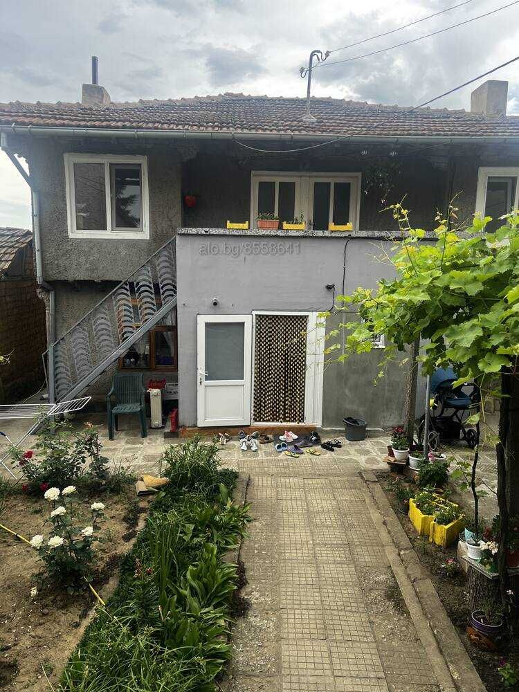 Къща в Омуртаг - 115 кв.м за 577 €/кв.м - Снимка #1