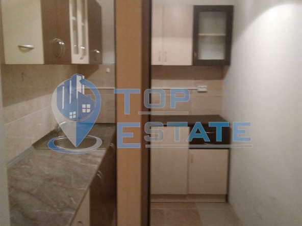 Двустаен апартамент в Велико Търново, Бузлуджа - 45 кв.м за 1592 €/кв.м - Снимка #1