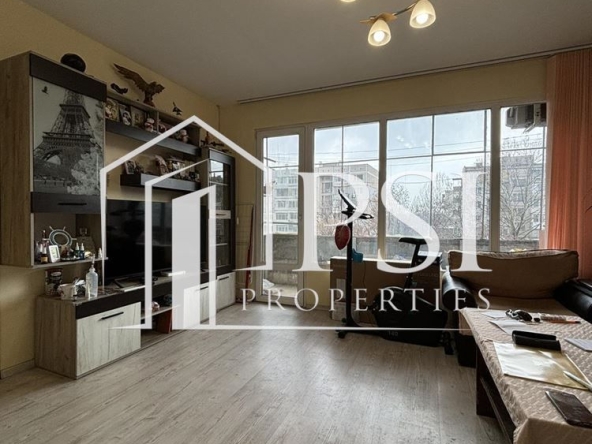 Тристаен апартамент в Пловдив, Въстанически - 64 кв.м за 1358 €/кв.м - Снимка #1