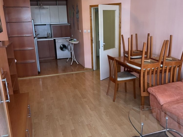 Дава се под наем Двустаен апартамент в Стара Загора, Македонски - 70 кв.м за 280.5 € - Снимка #1