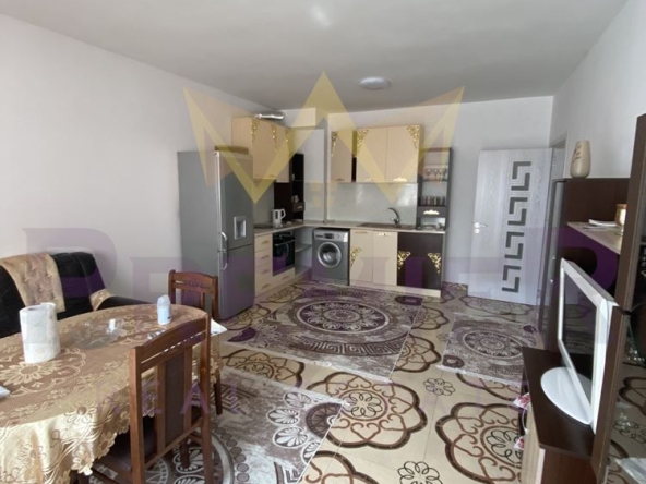 Дава се под наем Двустаен апартамент в Варна, Галата - 61 кв.м за 510 € - Снимка #1