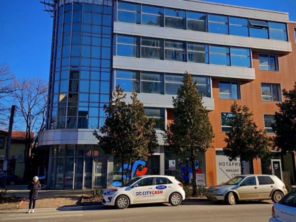 Двустаен апартамент в Силистра, Център - 77 кв.м за 1104 €/кв.м - Снимка #1