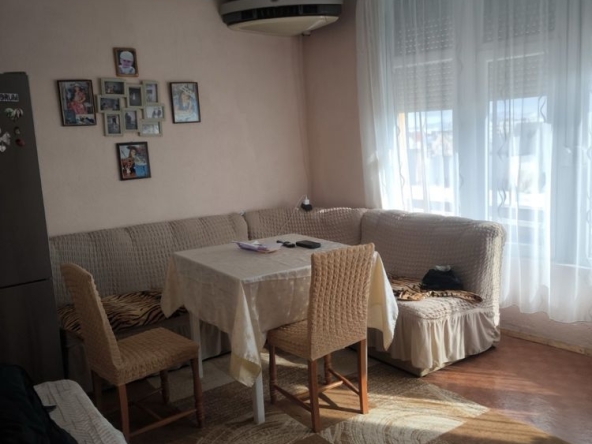 Тристаен апартамент в Нова Загора - 88 кв.м за 928 €/кв.м - Снимка #1