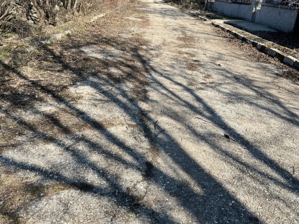 Земеделски имот в с. Избеглии, Област Пловдив -  кв.м за 27 €/дка - Снимка #1