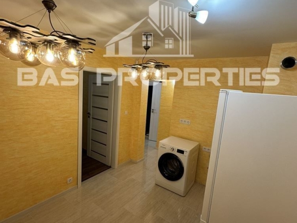 Двустаен апартамент в София, Център - 45 кв.м за 3667 €/кв.м - Снимка #1