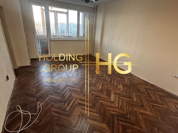 Четиристаен апартамент в Добрич, Кралска зона - 90 кв.м за 800 €/кв.м - Снимка #1