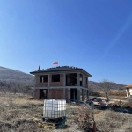 Къща в с. Марково, Област Пловдив - 219 кв.м за 1498 €/кв.м - Снимка #1