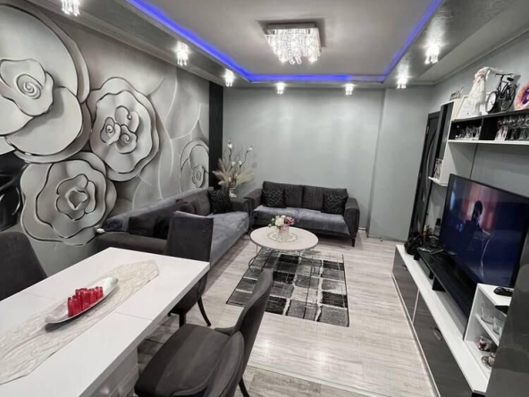 Тристаен апартамент в Бургас, Меден рудник - зона В - 90 кв.м за 2212 €/кв.м - Снимка #1