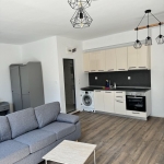 Дава се под наем Едностаен апартамент в Асеновград - 48 кв.м за 229.5 € - Снимка #1