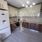 Тристаен апартамент в Пловдив, Кючук Париж - 101 кв.м за 1980 €/кв.м - Снимка #1