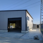 Дава се под наем Промишлена сграда в с. Тополи, Област Варна - 800 кв.м за 1326 € - Снимка #1