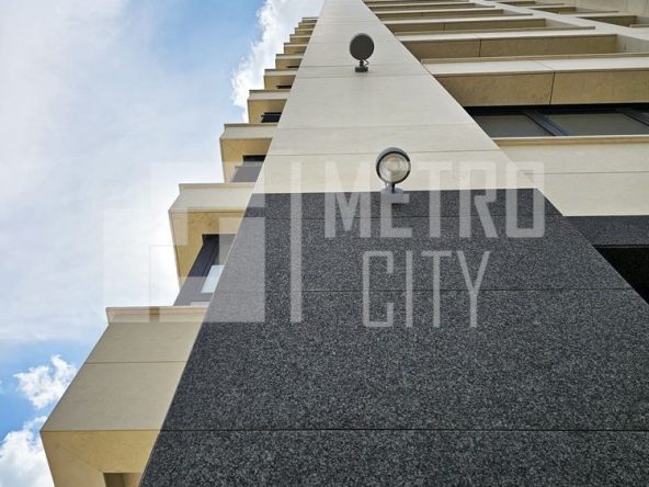 Тристаен апартамент в София, Хладилника - 128 кв.м за 3084 €/кв.м - Снимка #1