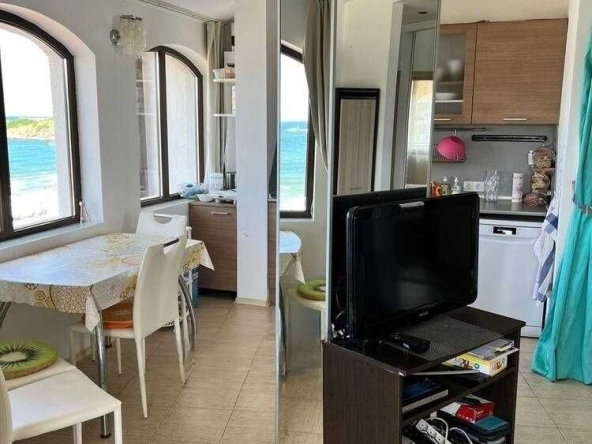 Двустаен апартамент в Царево - 87 кв.м за 1368 €/кв.м - Снимка #1